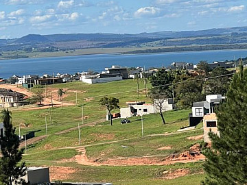 Riviera de Santa Cristina XIII em Paranapanema
